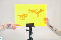 Kresky, dočasné tetovačky - Dinosaury thumb