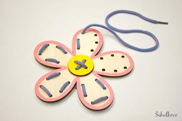 Kvietok - prevliekacia edukačná hra