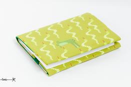 Obal na knihu otvárací - krokodíl v zelenom thumb