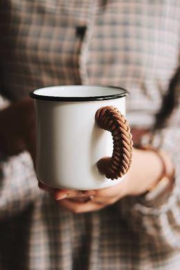 Smaltovaný hrnček - Pi ma, bo zima thumb