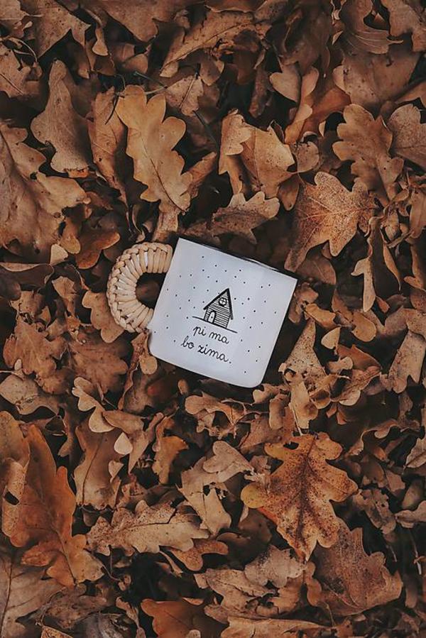 Smaltovaný hrnček - Pi ma, bo zima