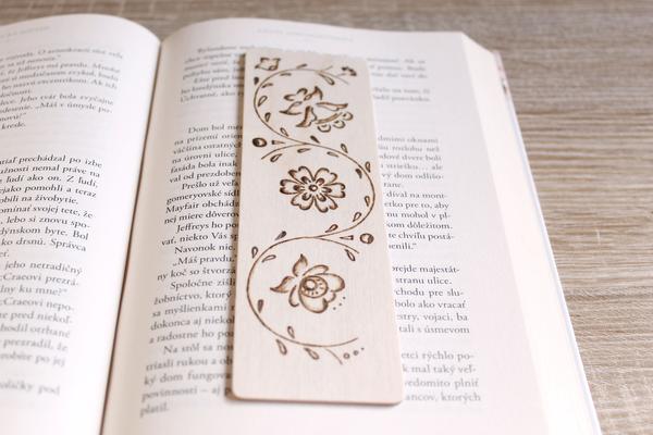 Drevená záložka - folk