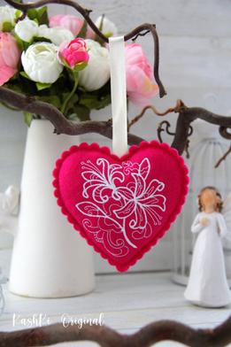 Závesná ozdoba - srdce thumb