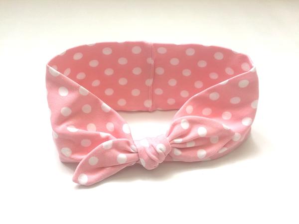 Úpletová čelenka - bledoružová bodkovaná