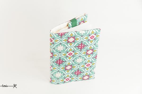 Obal na knihu otvárací - zelený ornament