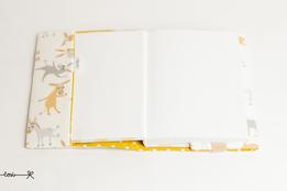 Obal na knihu otvárací - somárik žltý thumb