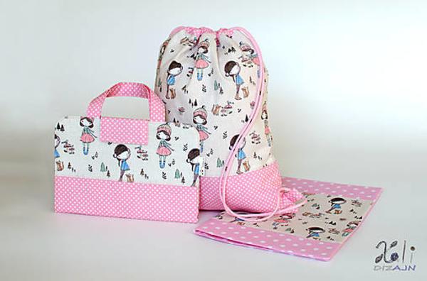 Set - batoh, pastelkovník a obal na zošit Dievčatá v lese