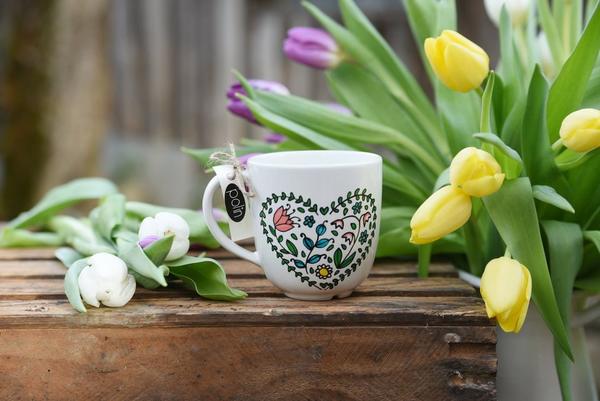 Hrnček jarné srdce