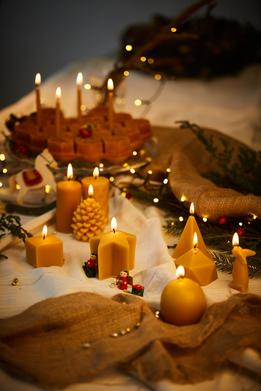 Sviečka z včelieho vosku - hviezda thumb