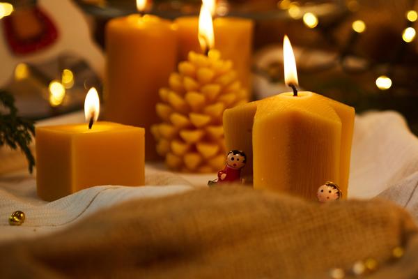 Sviečka z včelieho vosku - šiška