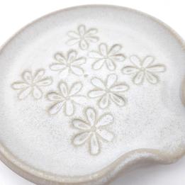 Odpočívadlo pod varešku biele thumb