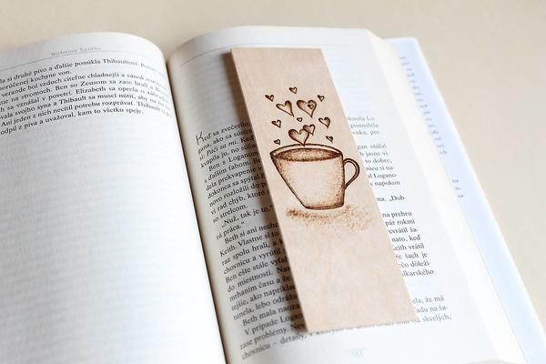 Drevená záložka - romanca