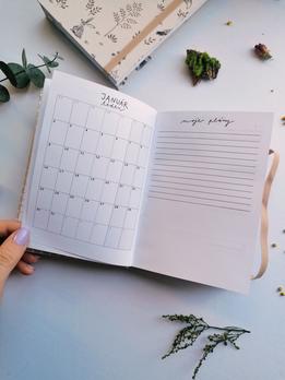 Diár 2023 - čo na srdci, to v diári thumb