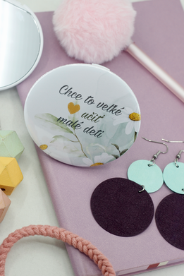 Zrkadlo zatváracie - Chce to veľké srdce učiť malé deti thumb